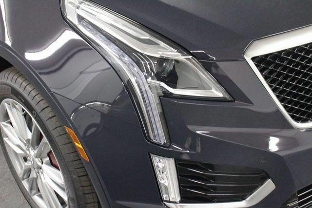 new 2025 Cadillac XT5 car, priced at $60,584