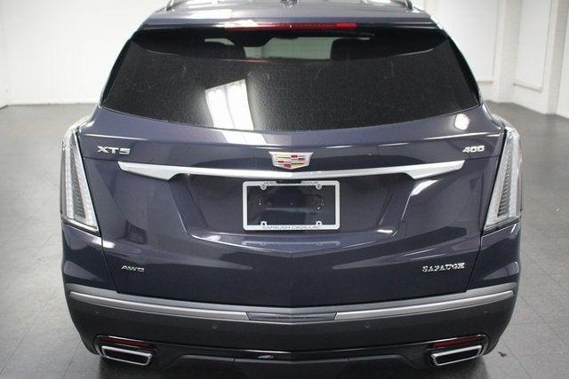 new 2025 Cadillac XT5 car, priced at $62,859