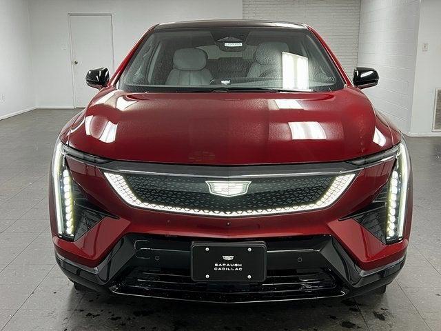 new 2025 Cadillac OPTIQ car, priced at $58,244
