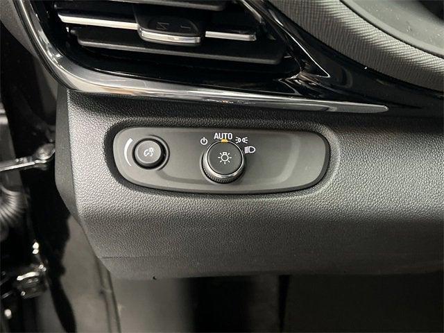 new 2025 Buick Envista car, priced at $31,054