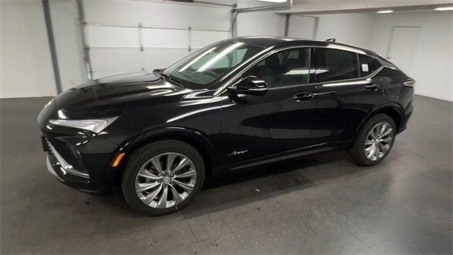 new 2025 Buick Envista car, priced at $31,054