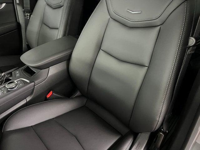 new 2025 Cadillac XT5 car, priced at $46,612