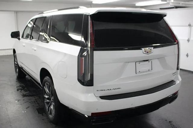 new 2024 Cadillac Escalade ESV car, priced at $109,089