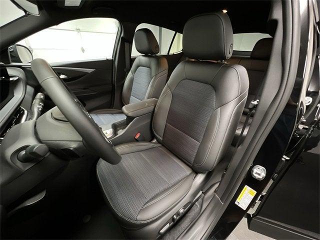 new 2025 Buick Envista car, priced at $26,219