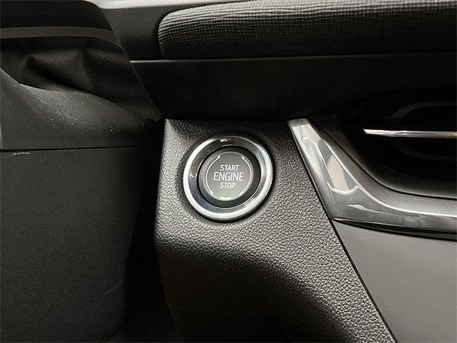 new 2025 Buick Envista car, priced at $26,219