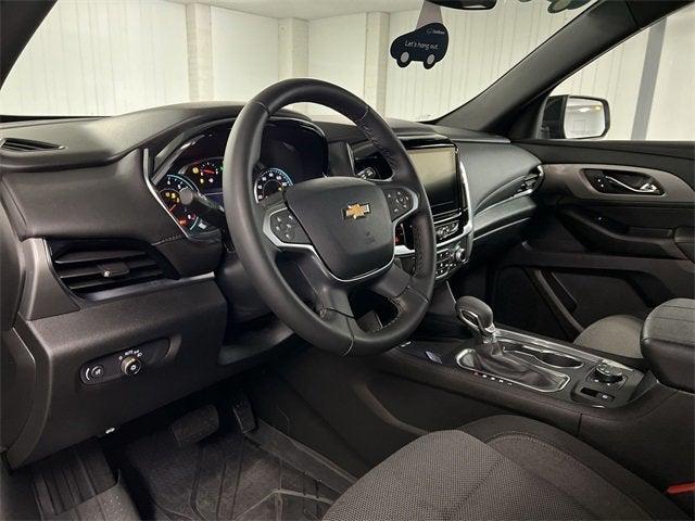 used 2023 Chevrolet Traverse car, priced at $31,699