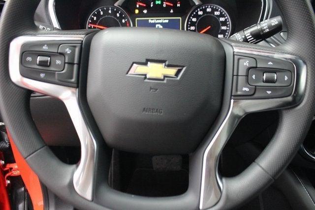new 2025 Chevrolet Blazer car, priced at $34,392