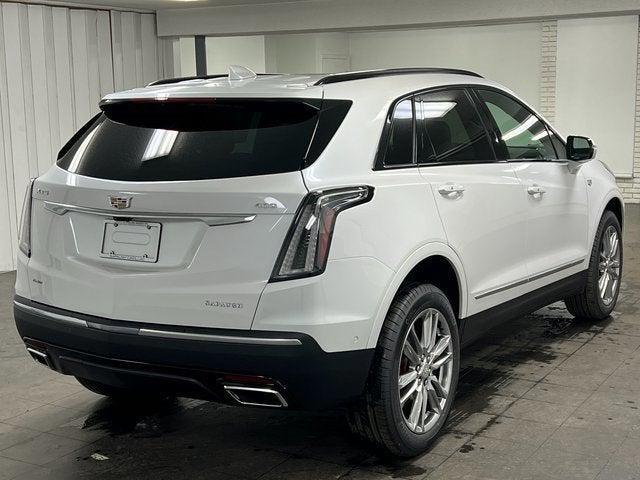 new 2025 Cadillac XT5 car, priced at $62,934