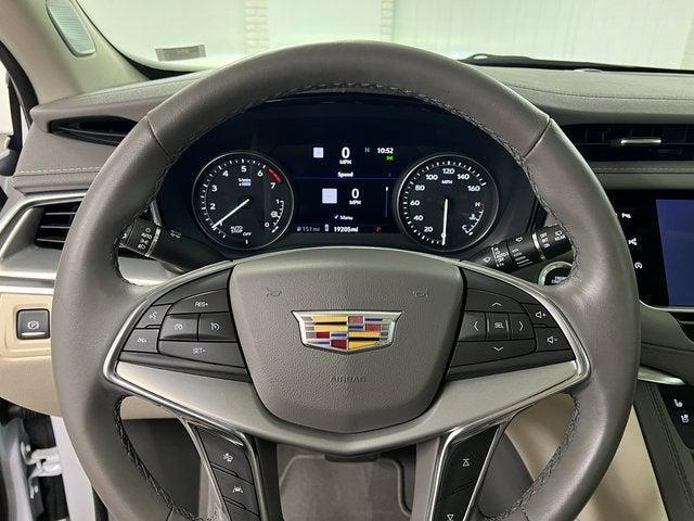 used 2024 Cadillac XT5 car, priced at $41,823
