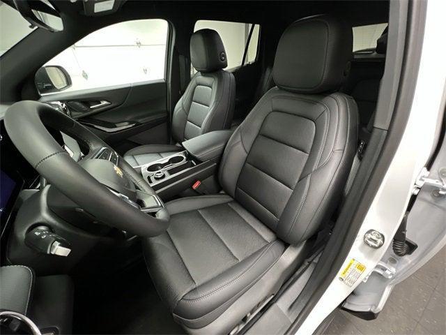 new 2026 Chevrolet Equinox car, priced at $31,687