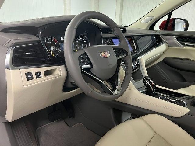 used 2024 Cadillac XT6 car, priced at $50,875