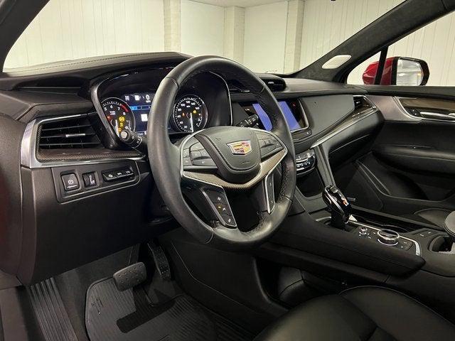 used 2024 Cadillac XT5 car, priced at $46,367