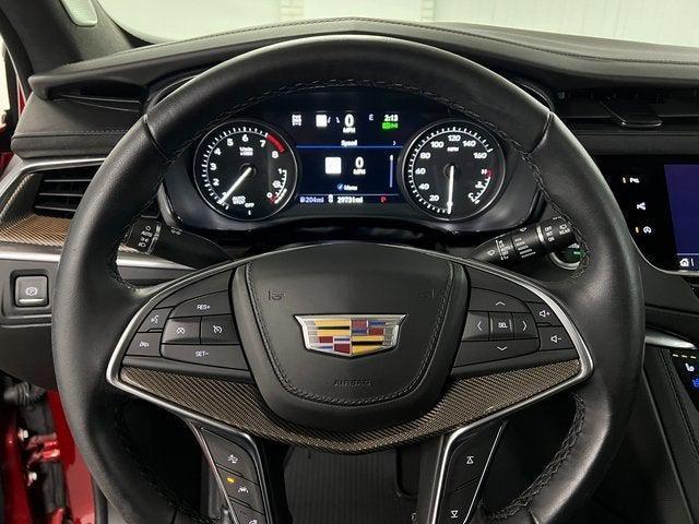used 2024 Cadillac XT5 car, priced at $46,367