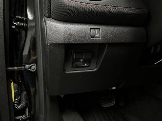 new 2025 Chevrolet Colorado car, priced at $46,939