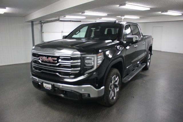 new 2025 GMC Sierra 1500 car, priced at $55,656