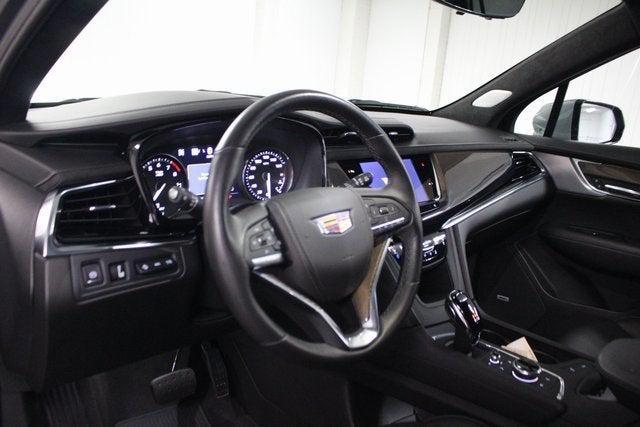 used 2024 Cadillac XT6 car, priced at $50,212