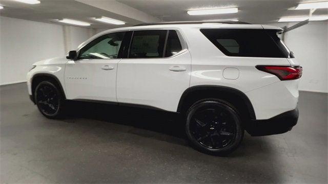 used 2023 Chevrolet Traverse car, priced at $32,318