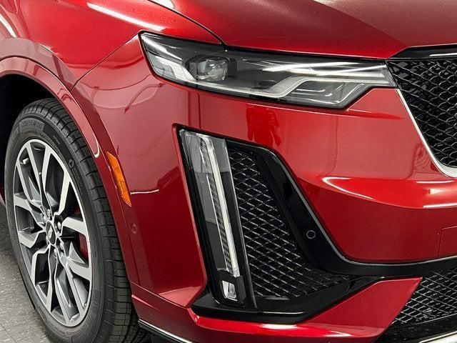 new 2025 Cadillac XT6 car, priced at $60,647