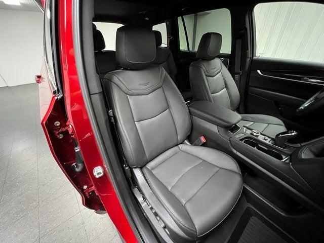 new 2025 Cadillac XT6 car, priced at $60,647