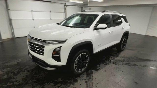 new 2026 Chevrolet Equinox car, priced at $33,703