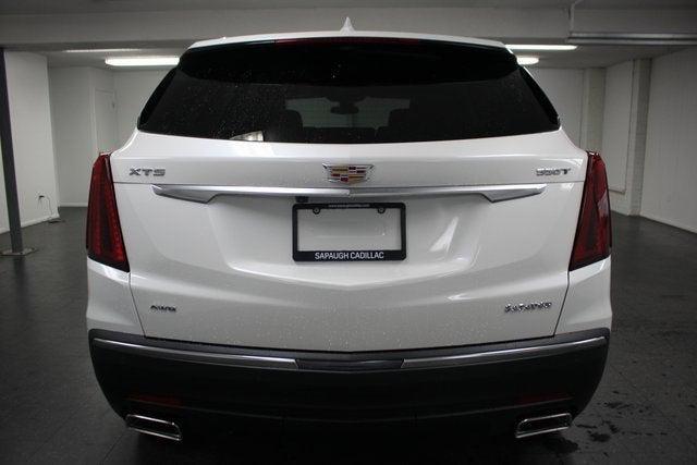 new 2025 Cadillac XT5 car, priced at $48,449