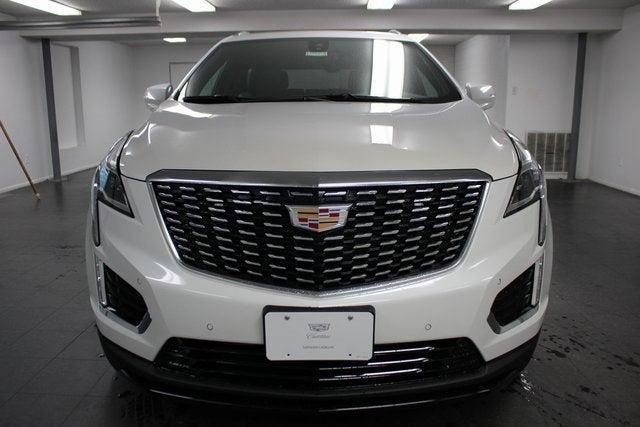 new 2025 Cadillac XT5 car, priced at $48,449