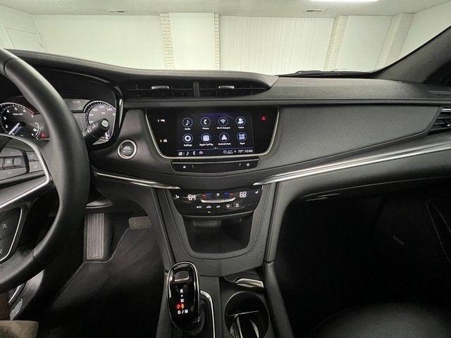 used 2025 Cadillac XT5 car, priced at $45,696