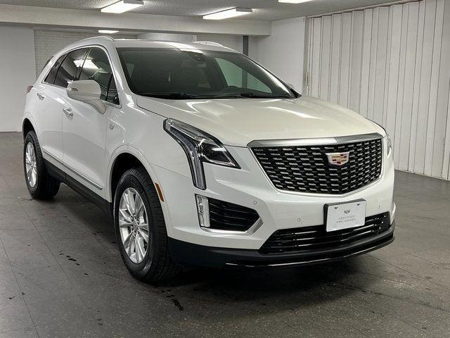 used 2025 Cadillac XT5 car, priced at $45,696