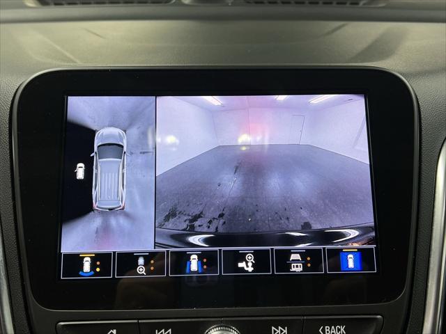 used 2022 Chevrolet Equinox car, priced at $25,328