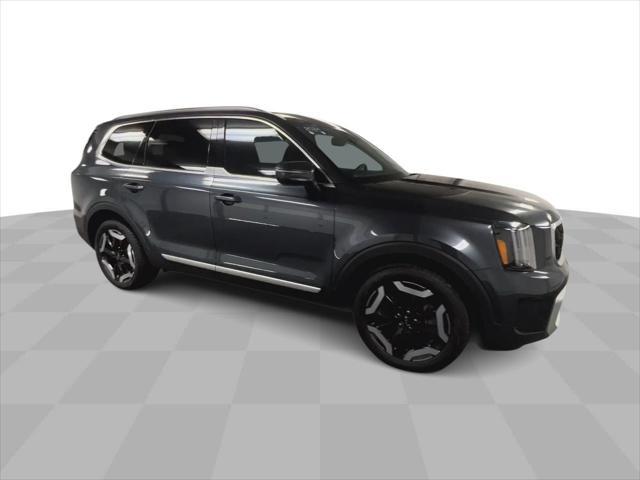 used 2024 Kia Telluride car, priced at $43,347