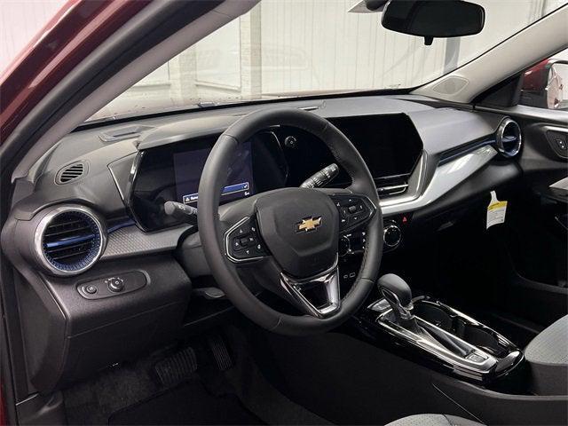 new 2025 Chevrolet Trax car, priced at $23,911