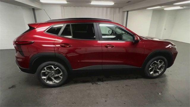 new 2025 Chevrolet Trax car, priced at $23,911