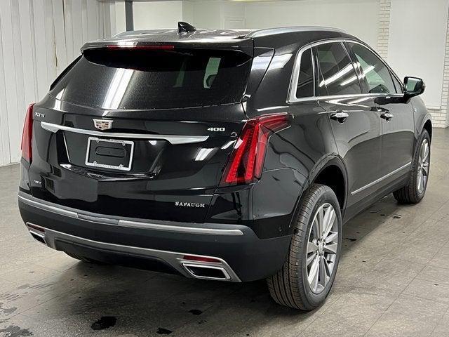 new 2025 Cadillac XT5 car, priced at $60,574