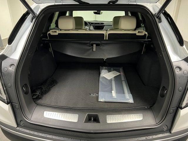 new 2025 Cadillac XT5 car, priced at $64,634