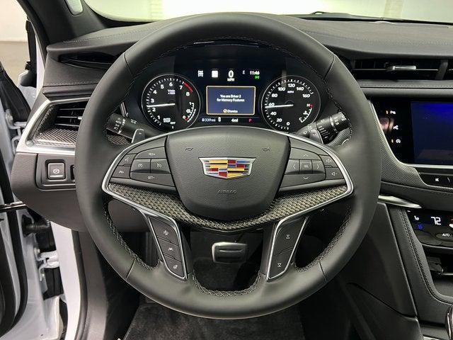new 2025 Cadillac XT5 car, priced at $64,634