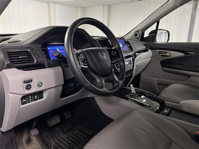 used 2020 Honda Pilot car, priced at $25,582