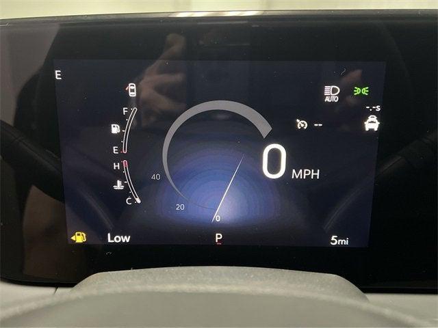new 2025 Buick Envista car, priced at $25,001