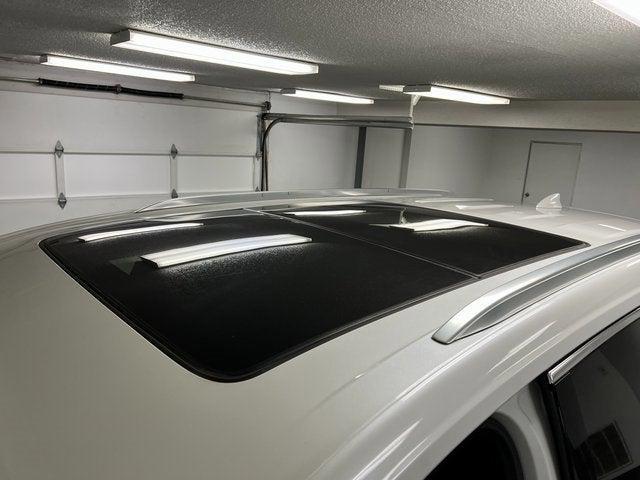 used 2024 Cadillac XT6 car, priced at $57,002