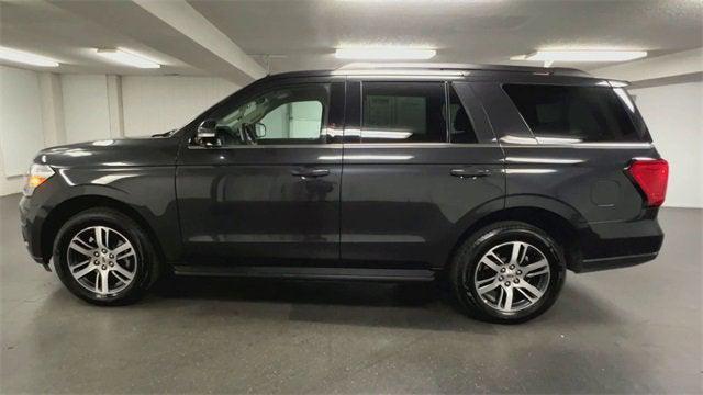 used 2024 Ford Expedition car, priced at $57,170