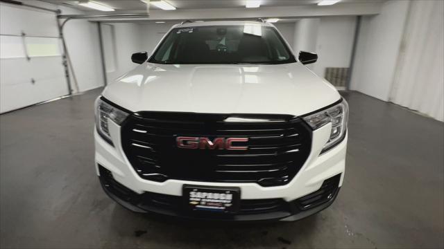 used 2024 GMC Terrain car, priced at $30,336