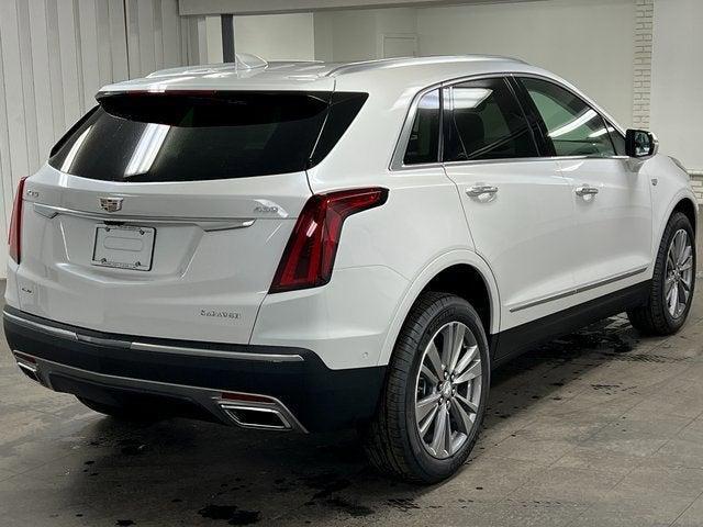 new 2025 Cadillac XT5 car, priced at $59,729