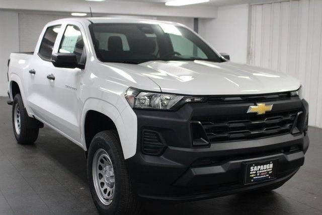 new 2024 Chevrolet Colorado car, priced at $31,715