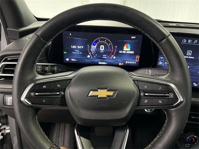 used 2025 Chevrolet Traverse car, priced at $37,217