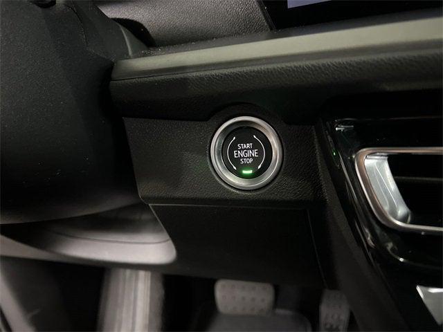 used 2025 Chevrolet Traverse car, priced at $37,217