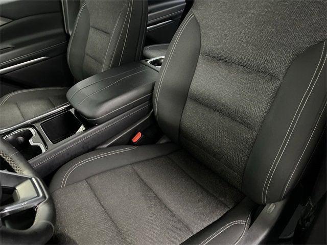 used 2025 Chevrolet Traverse car, priced at $37,217