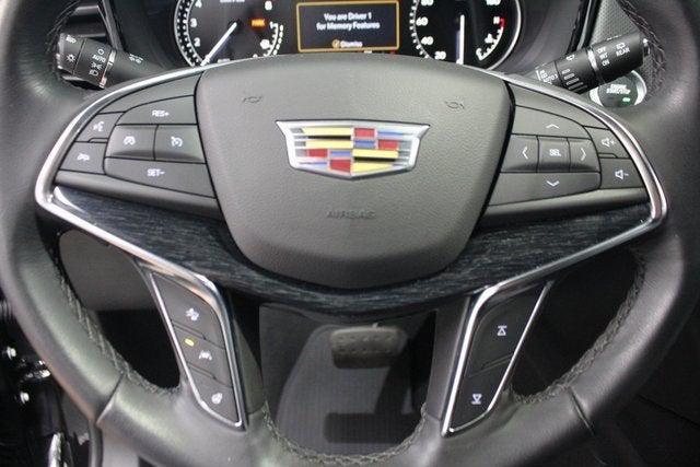 used 2023 Cadillac XT5 car, priced at $40,931