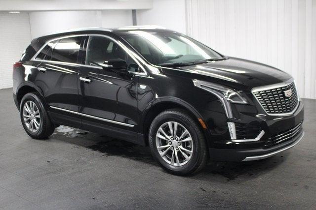 used 2023 Cadillac XT5 car, priced at $40,931