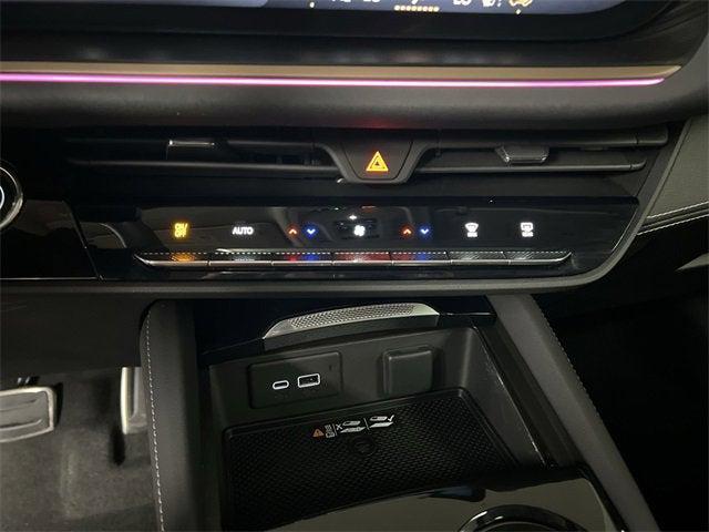 used 2025 Buick Envision car, priced at $39,316