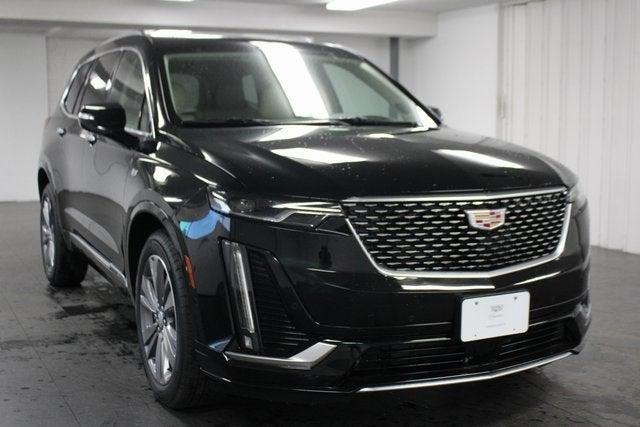used 2024 Cadillac XT6 car, priced at $53,303