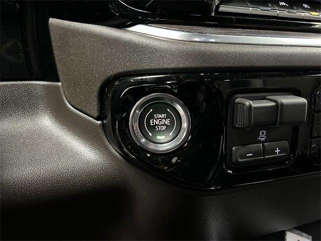 new 2025 GMC Sierra 1500 car, priced at $56,626